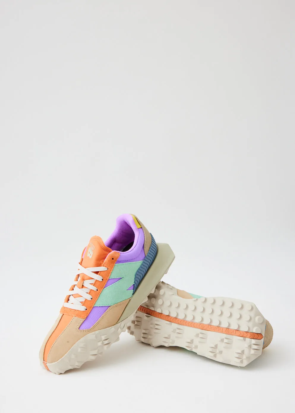 XC72CB 'Cosmic Trail' Sneakers